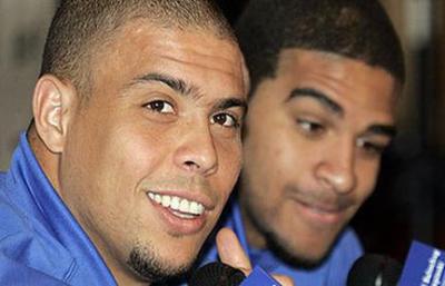 r9 foumou toto