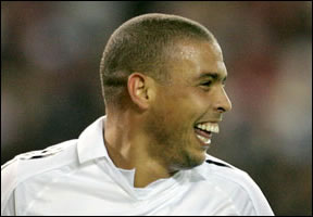 r9