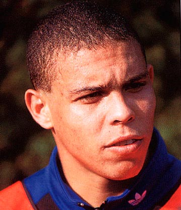 RONALDO R9